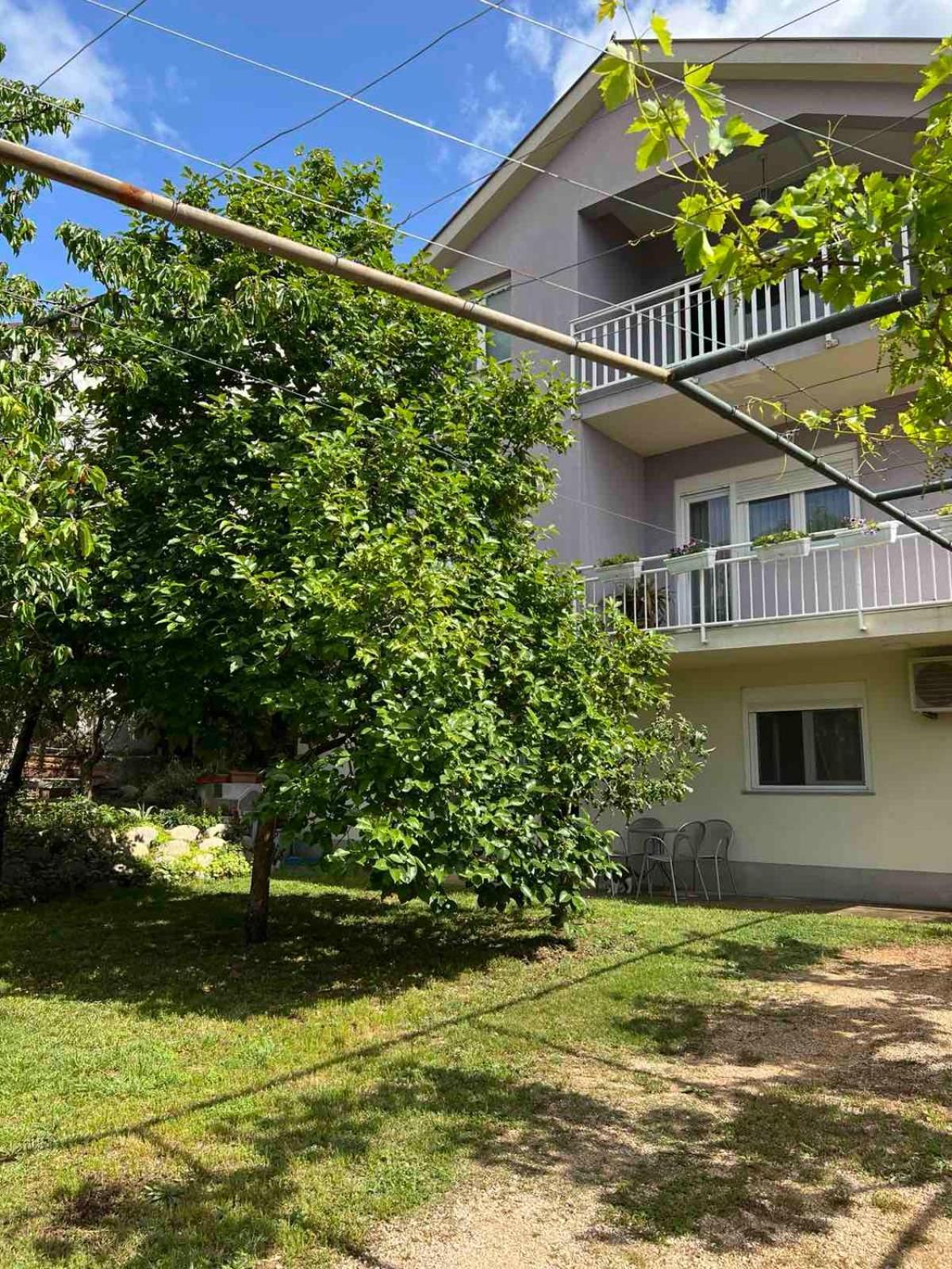 Emina Apartment